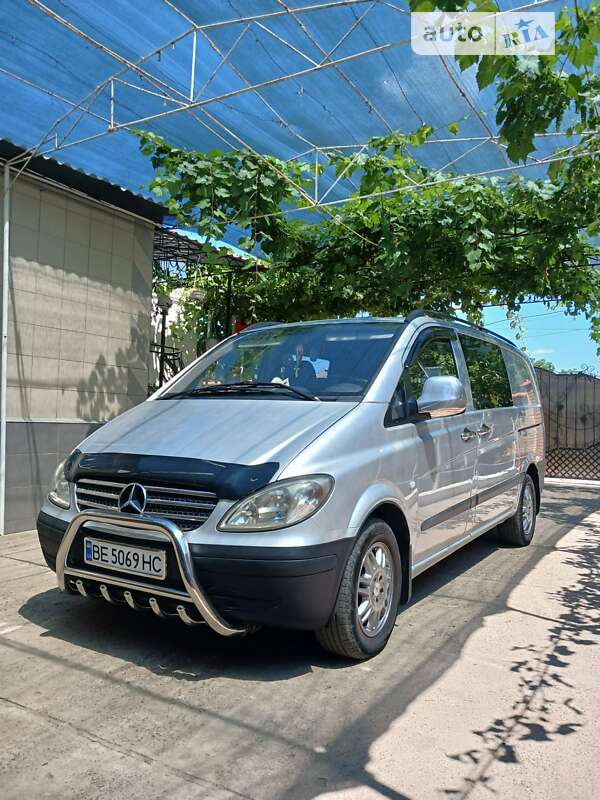 2004 mercedes-benz 111cdi