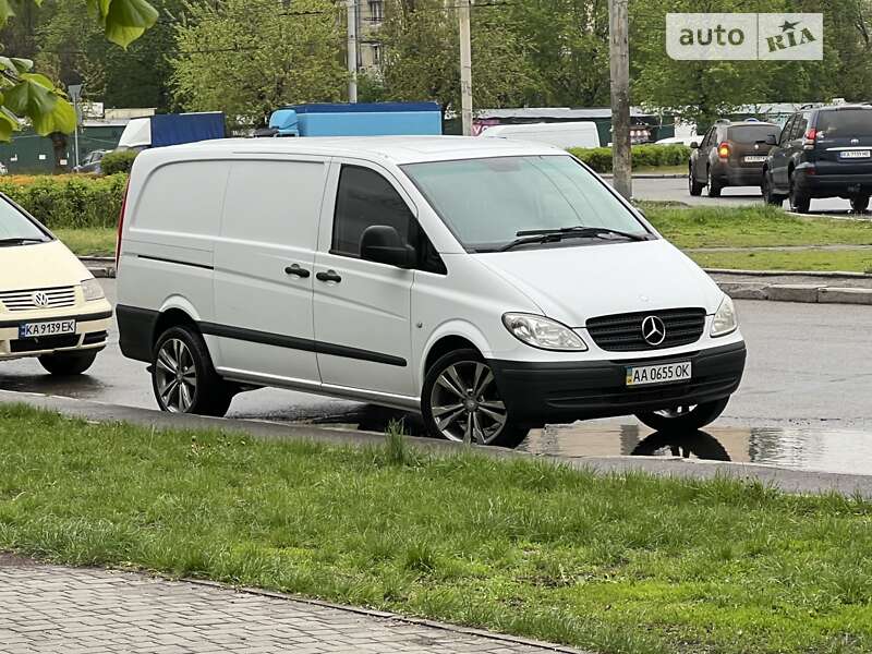 2009 mercedes-benz vito 111 cdi