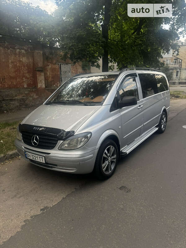 2009 mercedes-benz vito 120