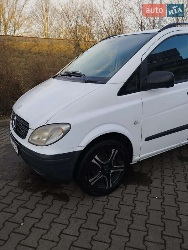 2009 mercedes-benz vito-111-cdi