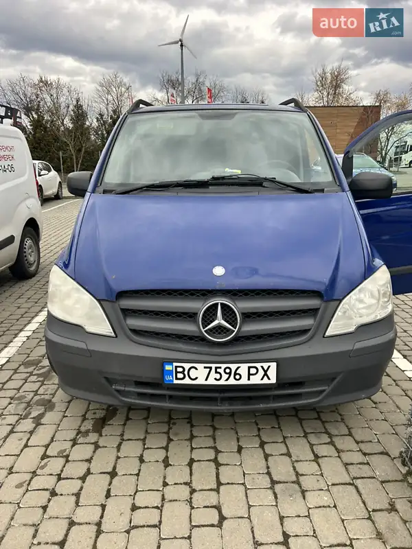 2011 mercedes-benz vito 113