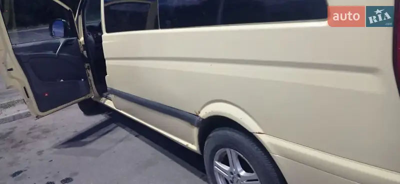 2004 mercedes-benz vito 111 cdi