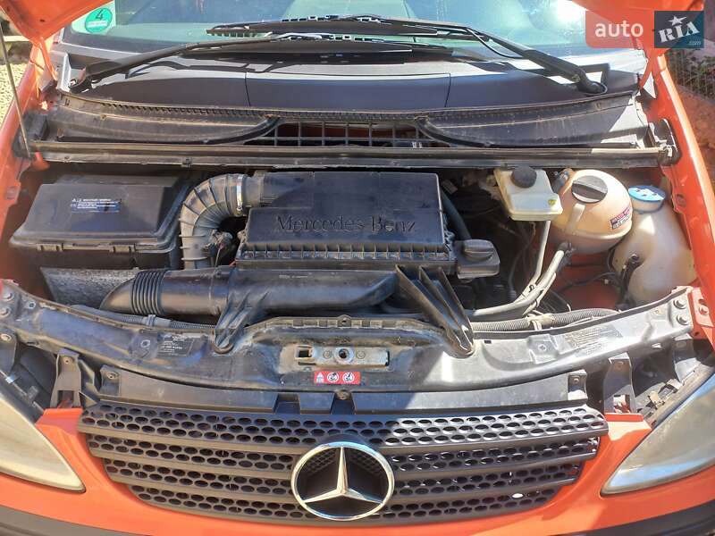 2005 mercedes-benz vito 111 cdi