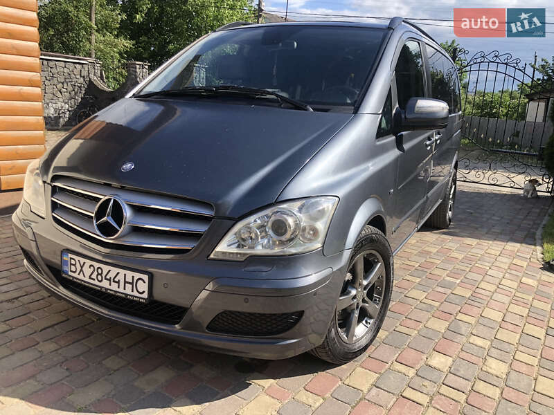 2011 mercedes-benz viano