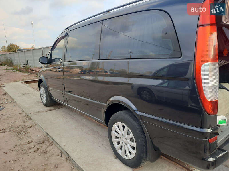 2005 mercedes-benz viano