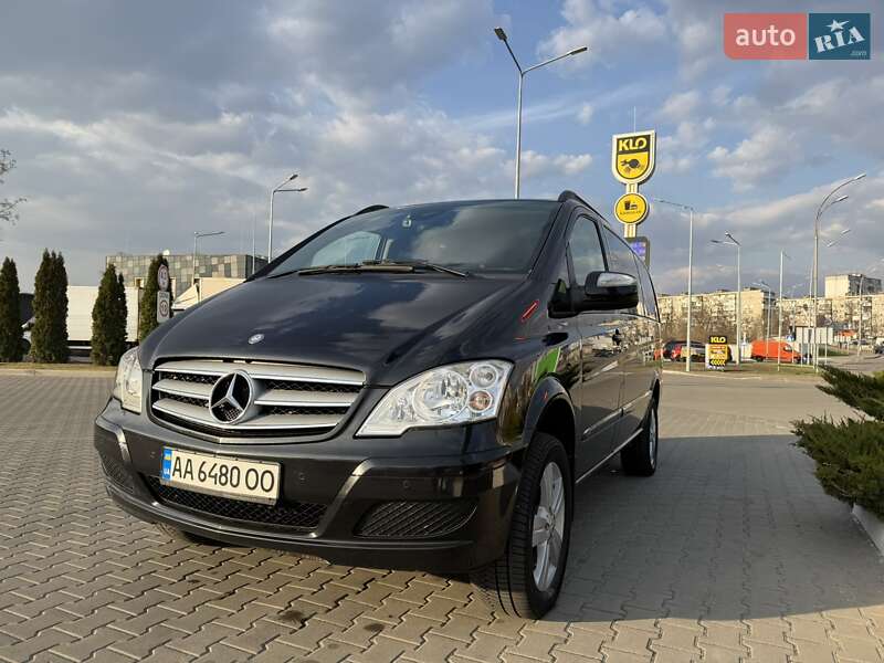 2011 mercedes-benz viano