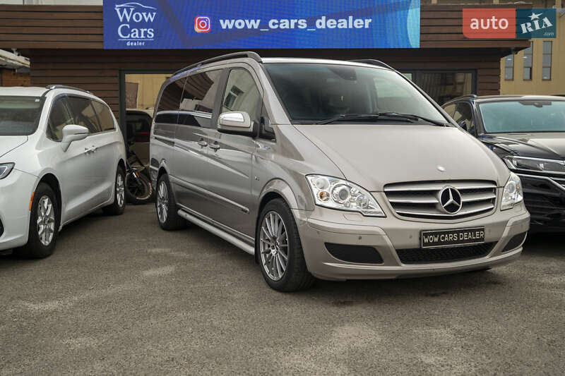 2011 mercedes-benz viano