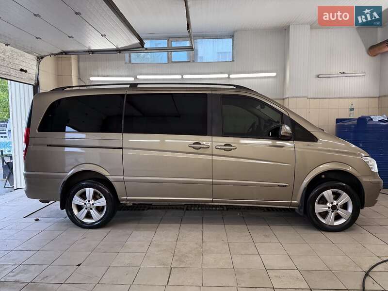 2012 mercedes-benz viano