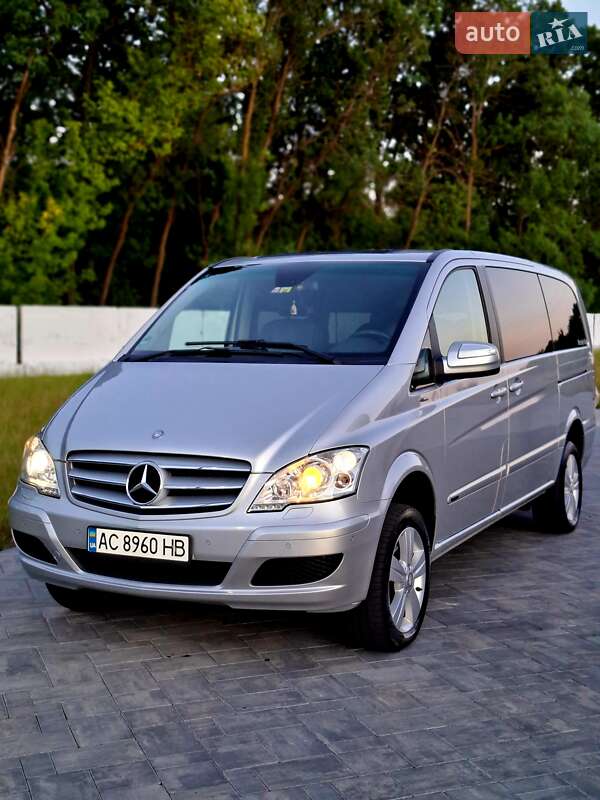 2012 mercedes-benz viano