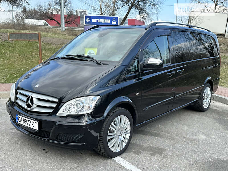 2013 mercedes-benz v 350