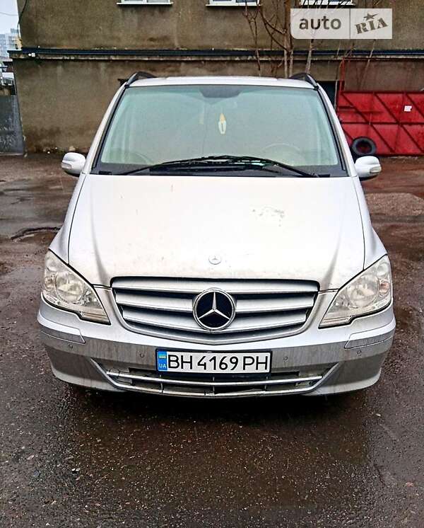 2004 mercedes-benz viano