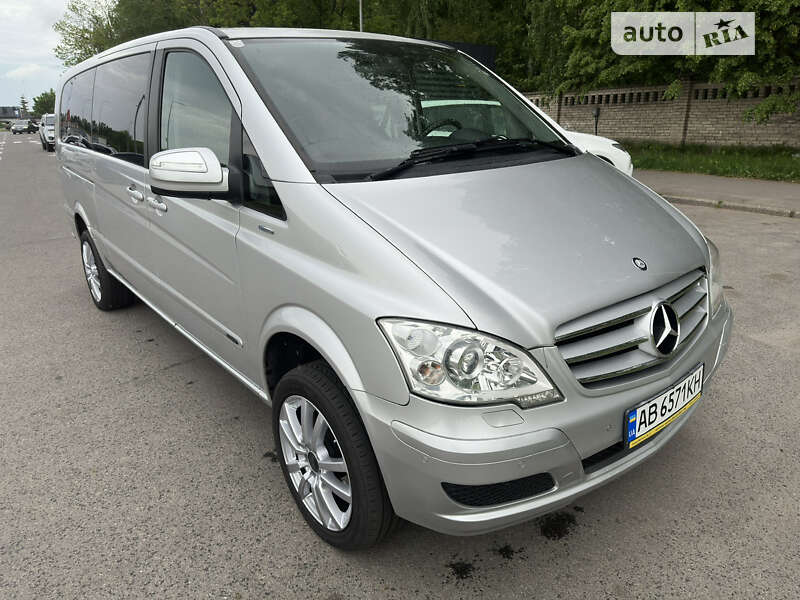 2011 mercedes-benz viano