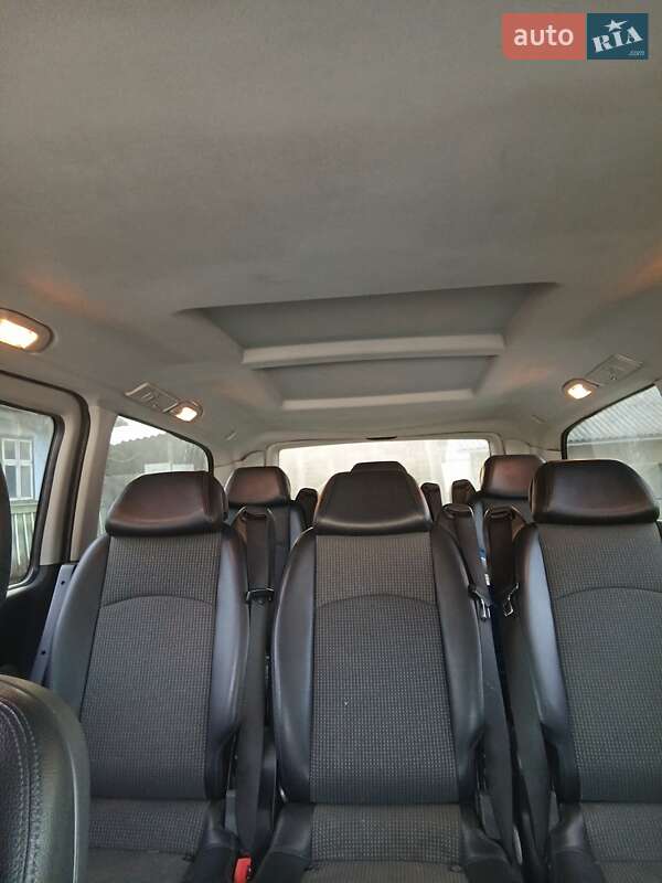 2012 mercedes-benz viano