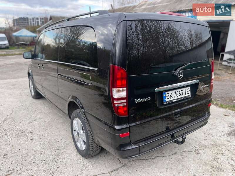 2012 mercedes-benz viano