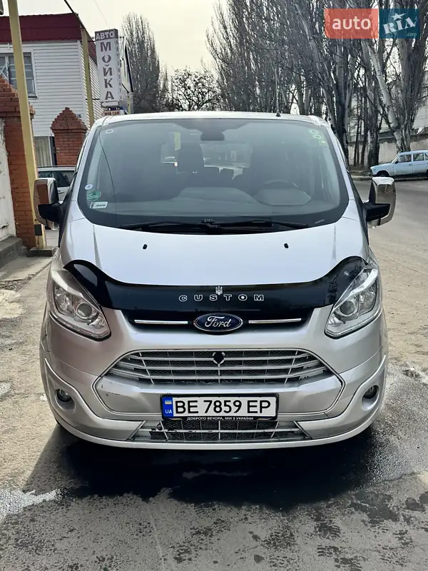 2014 ford transit custom