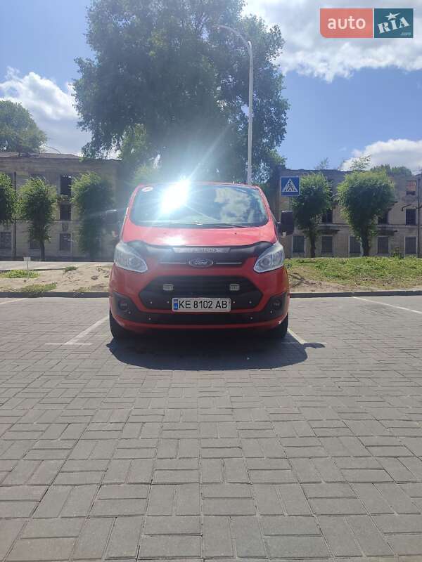 2014 ford transit custom