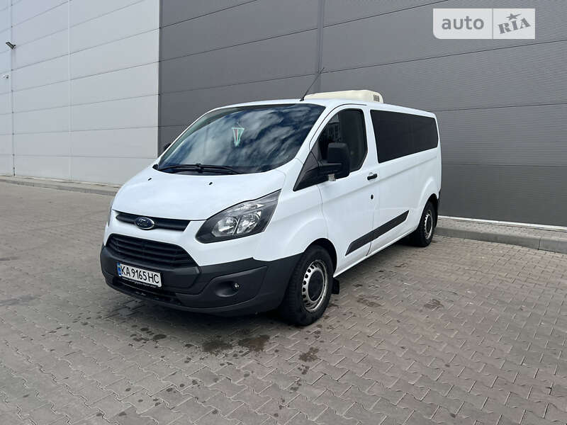 2016 ford transit custom