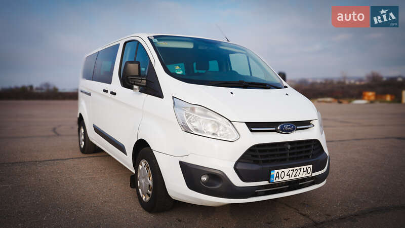2016 ford transit custom