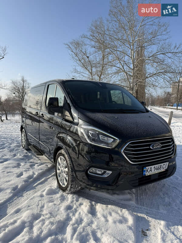 2021 ford tourneo-custom