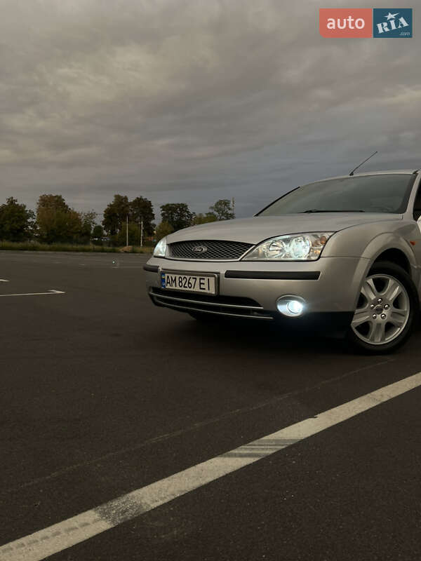 2001 ford mondeo