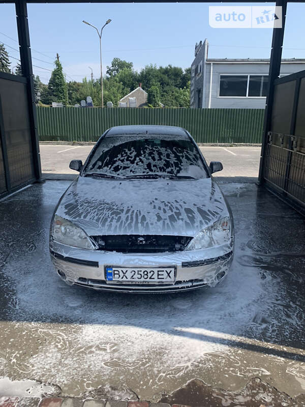 2001 ford mondeo
