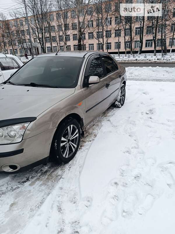 2002 ford mondeo