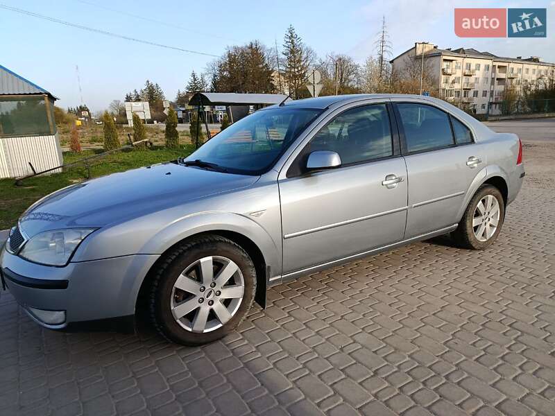 2004 ford mondeo