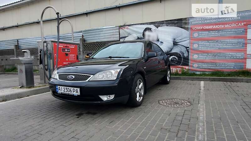 2004 ford mondeo