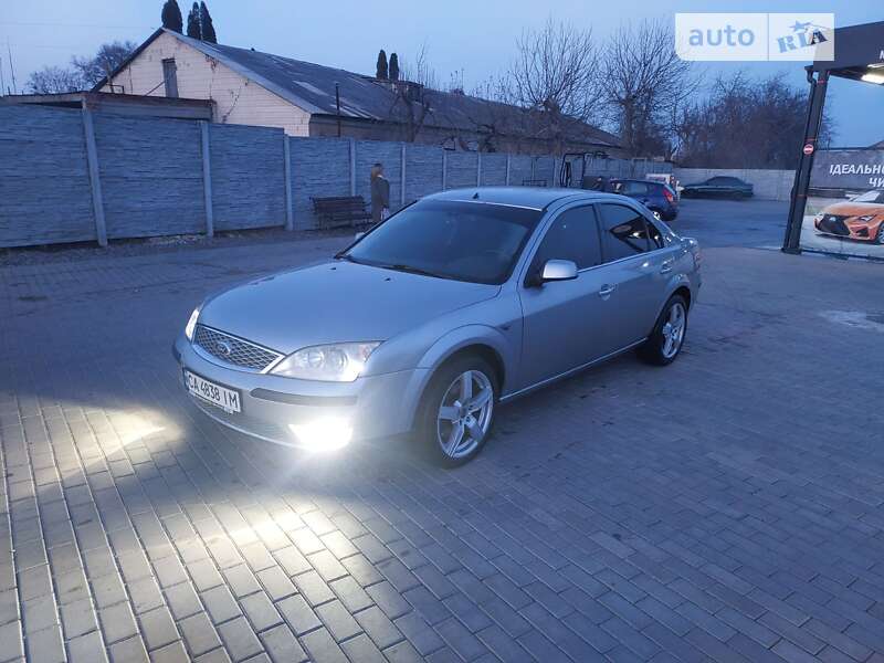 2005 ford mondeo