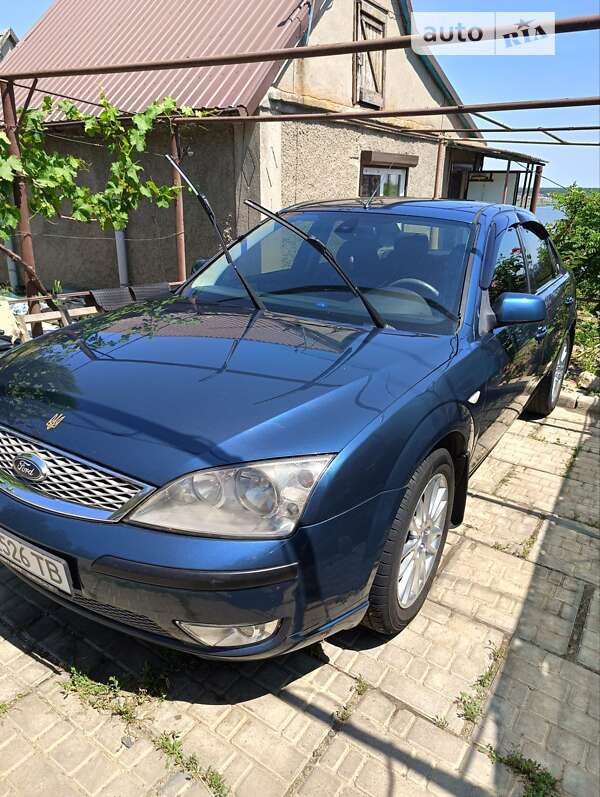 2005 ford mondeo