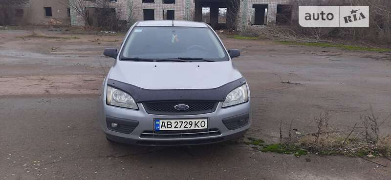 2005 ford focus