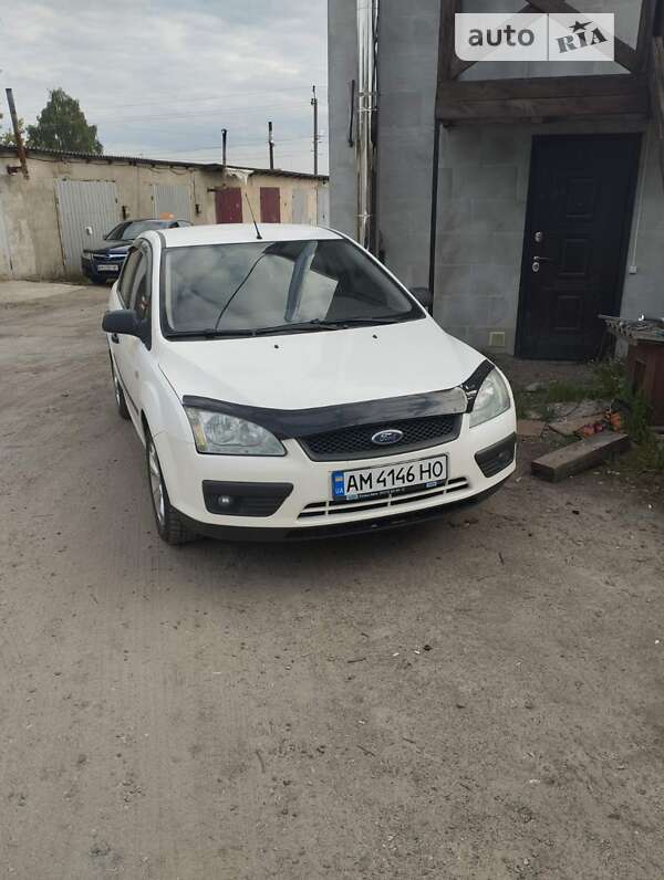 2005 ford focus