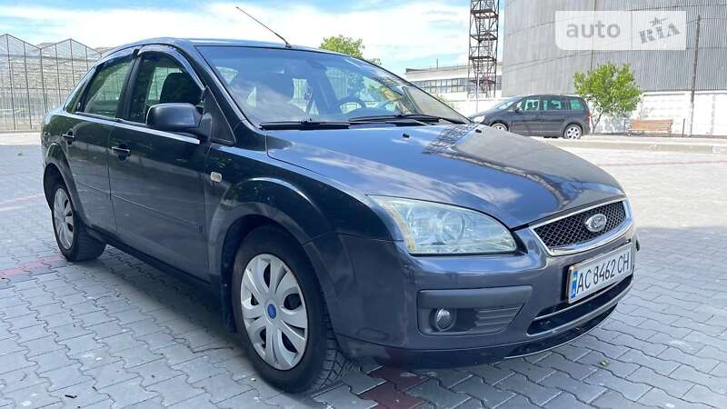 2005 ford focus