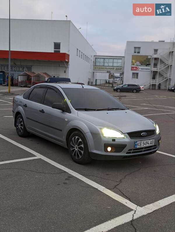 2005 ford focus