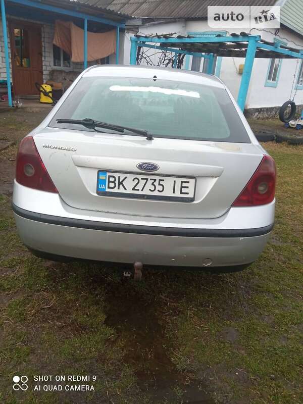 2001 ford mondeo