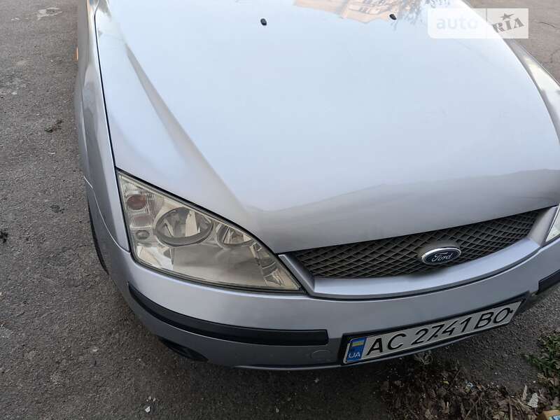 2001 ford mondeo