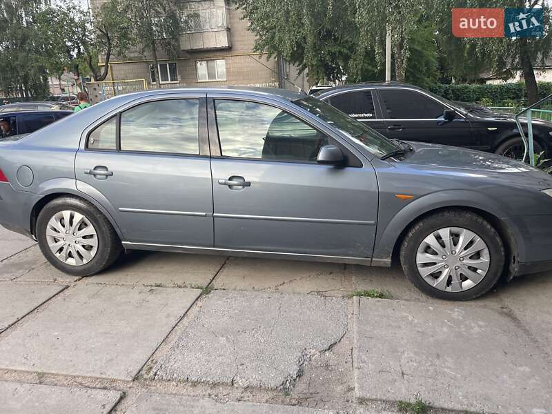 2001 ford mondeo
