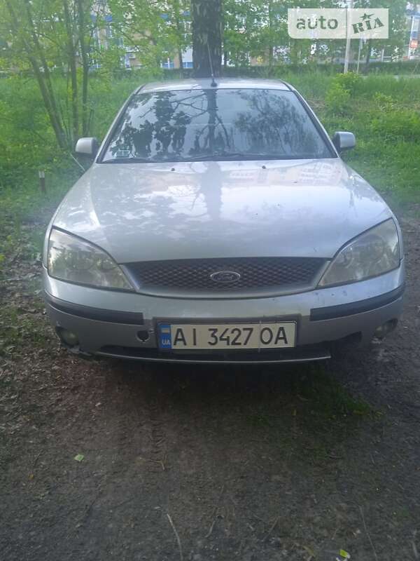 2002 ford mondeo