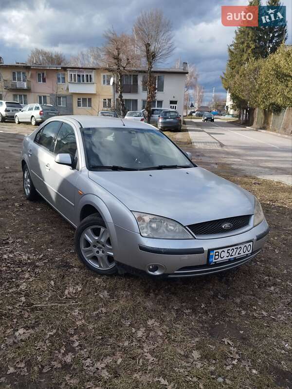 2002 ford mondeo