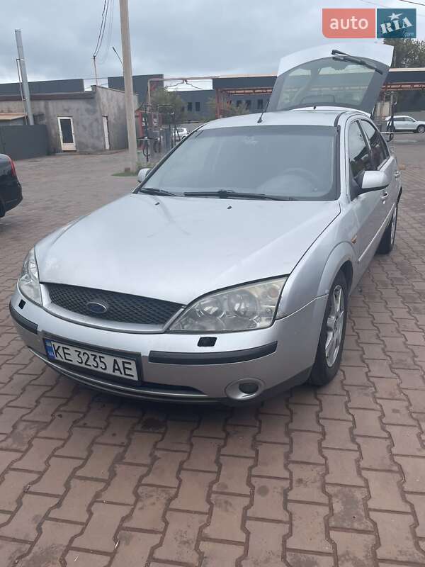 2002 ford mondeo