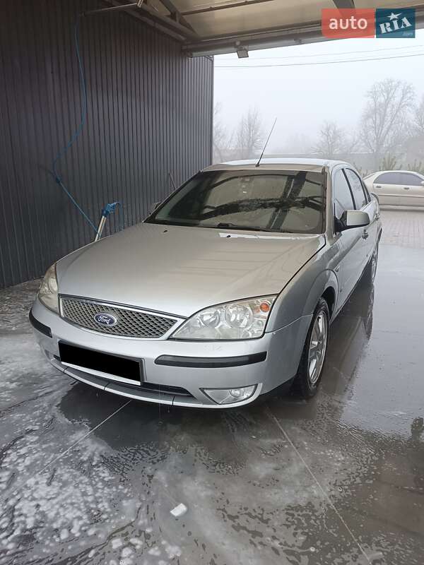 2003 ford mondeo
