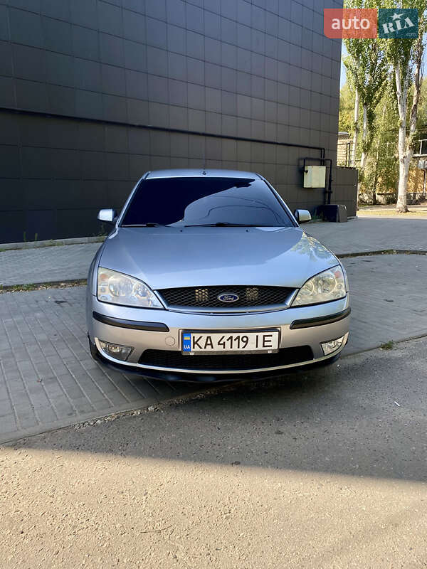 2003 ford mondeo