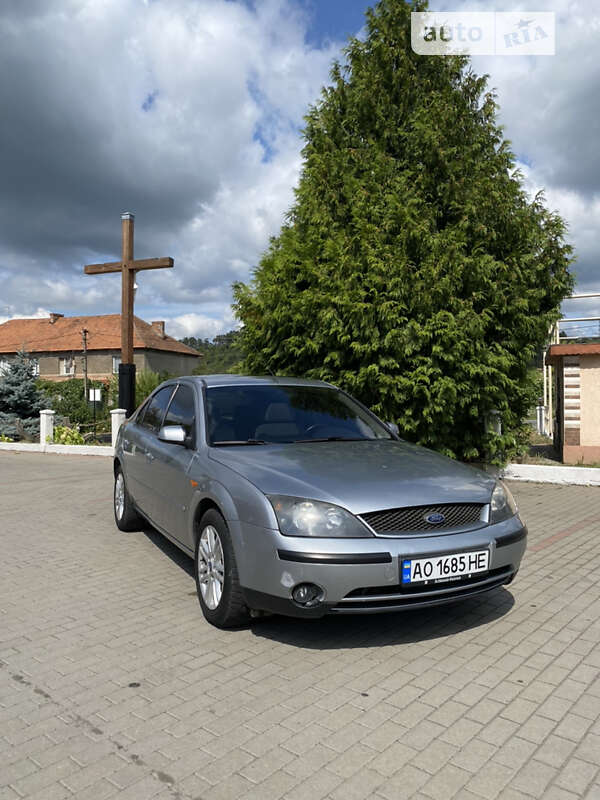 2003 ford mondeo