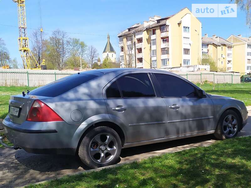 2003 ford mondeo