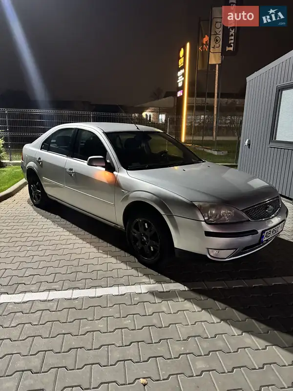 2004 ford mondeo