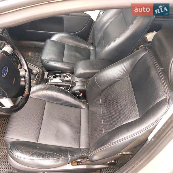 2004 ford mondeo