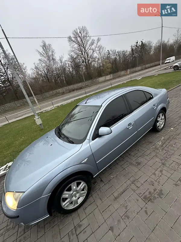 2005 ford mondeo