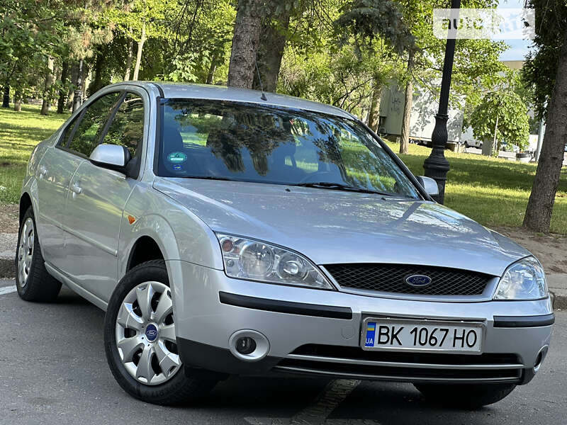 2000 ford mondeo