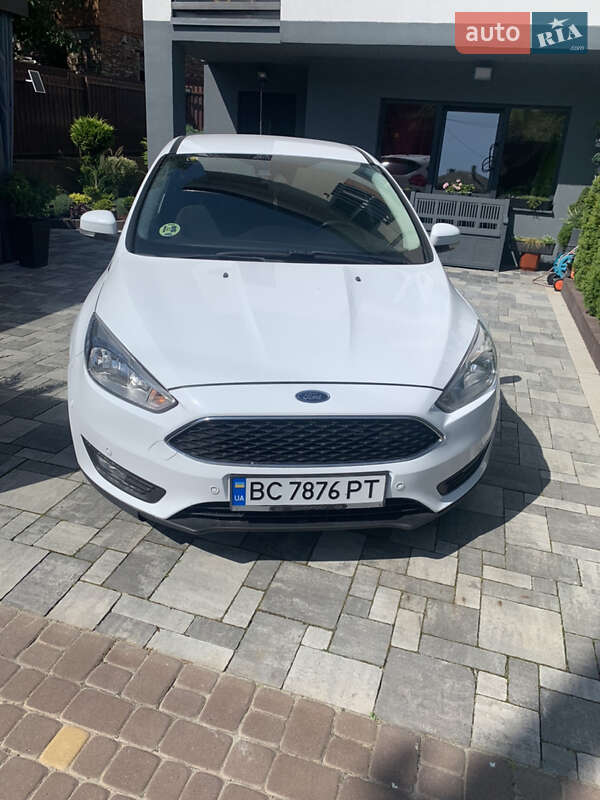 2015 ford focus