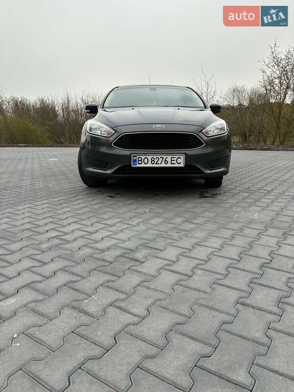 2016 ford focus